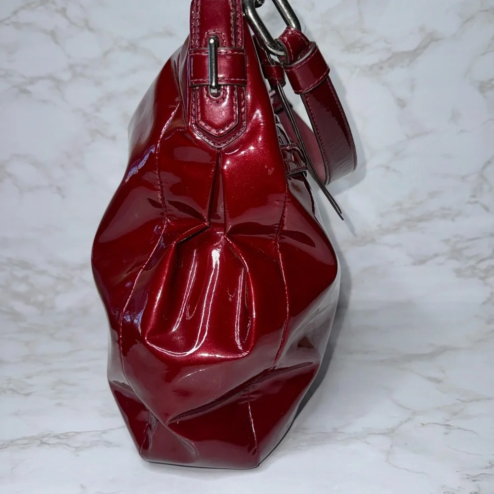 COACH CHELSEA Wine Red Patent Leather Ashley Hobo Shoulder Bag Purse #17861 EUC - Picture 10 of 17